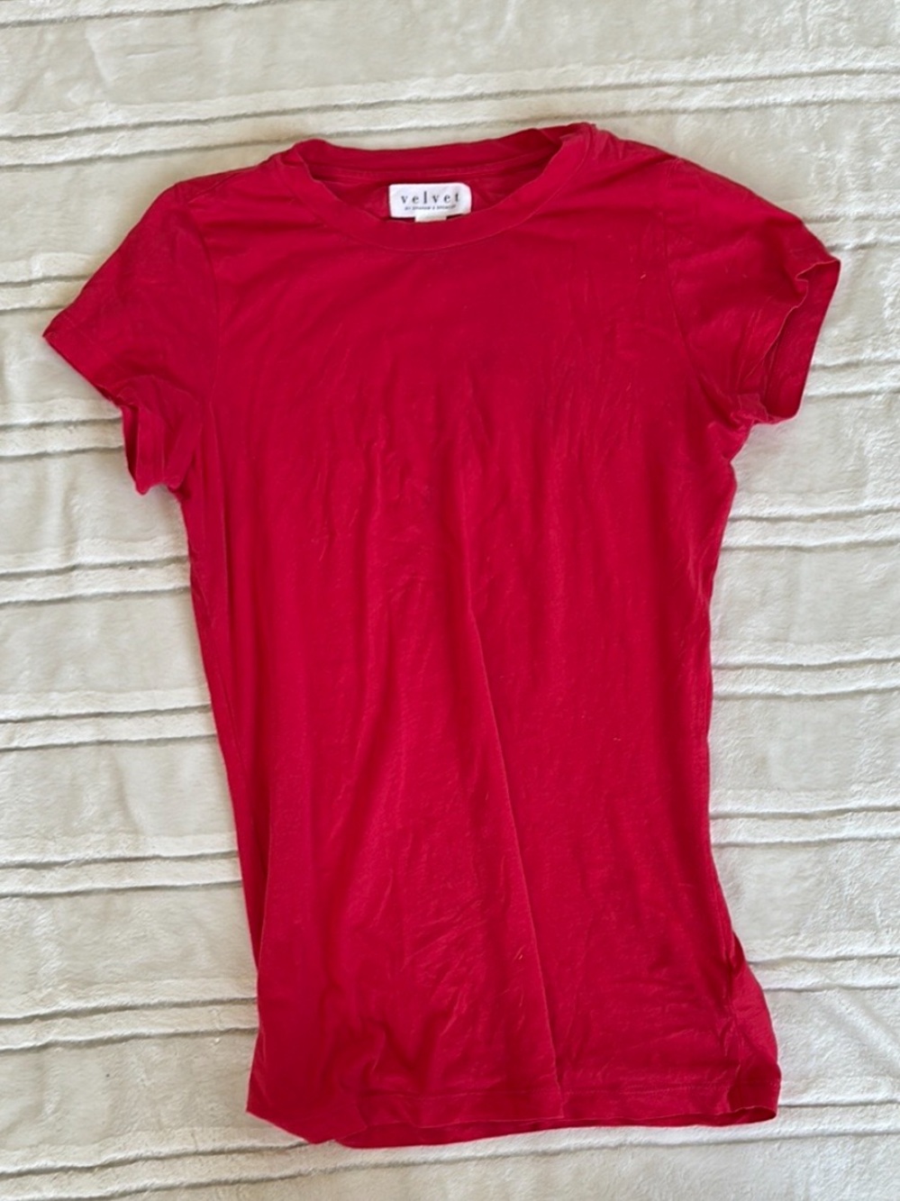 Velvet by Graham & Spencer Vibrant Red Slim Crewneck Tee